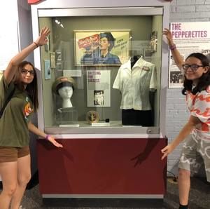 Meet your Posher, Samarah